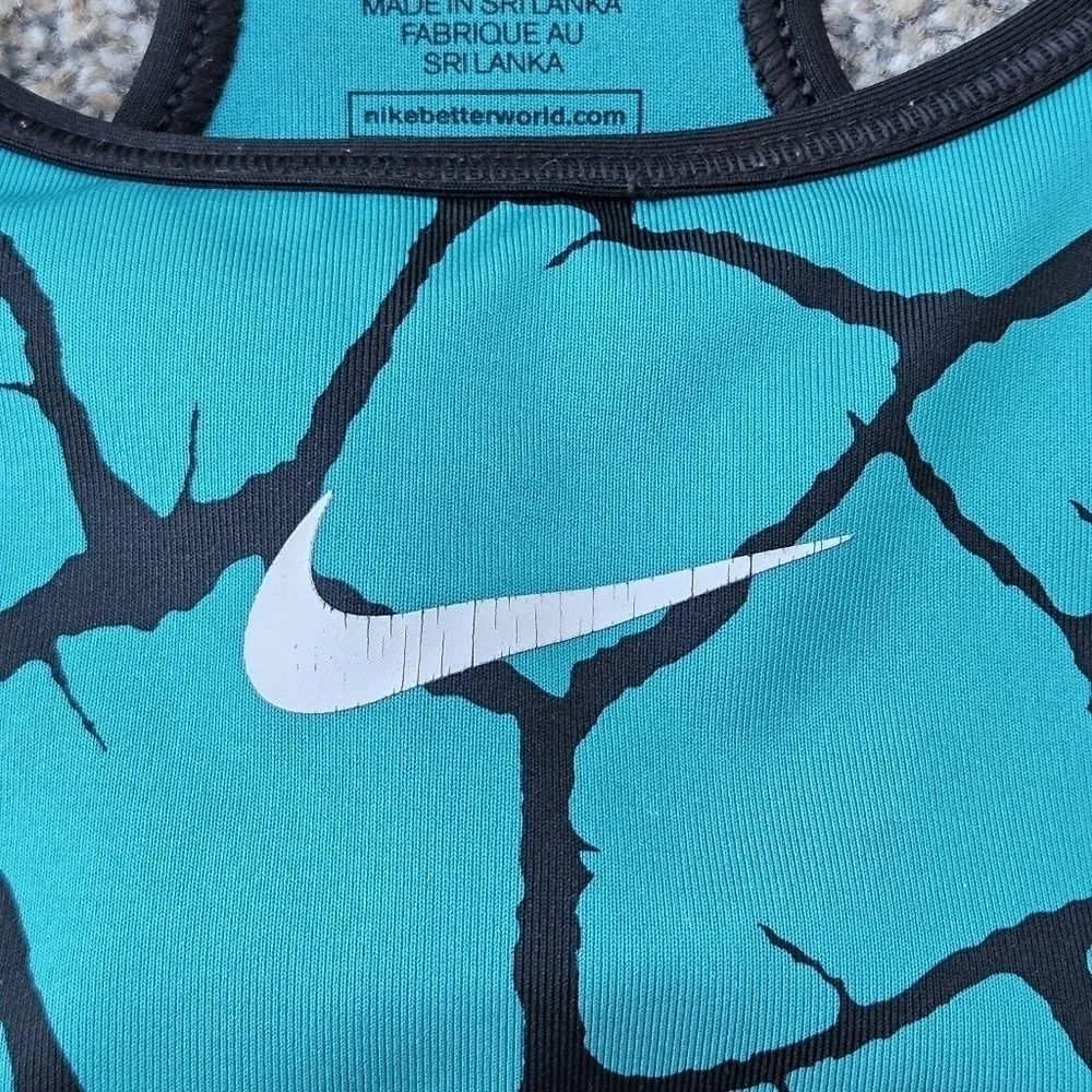 Nike Pro DRI-FIT Black & Emerald Green Snake Crackle Sports Bra Top Size Medium